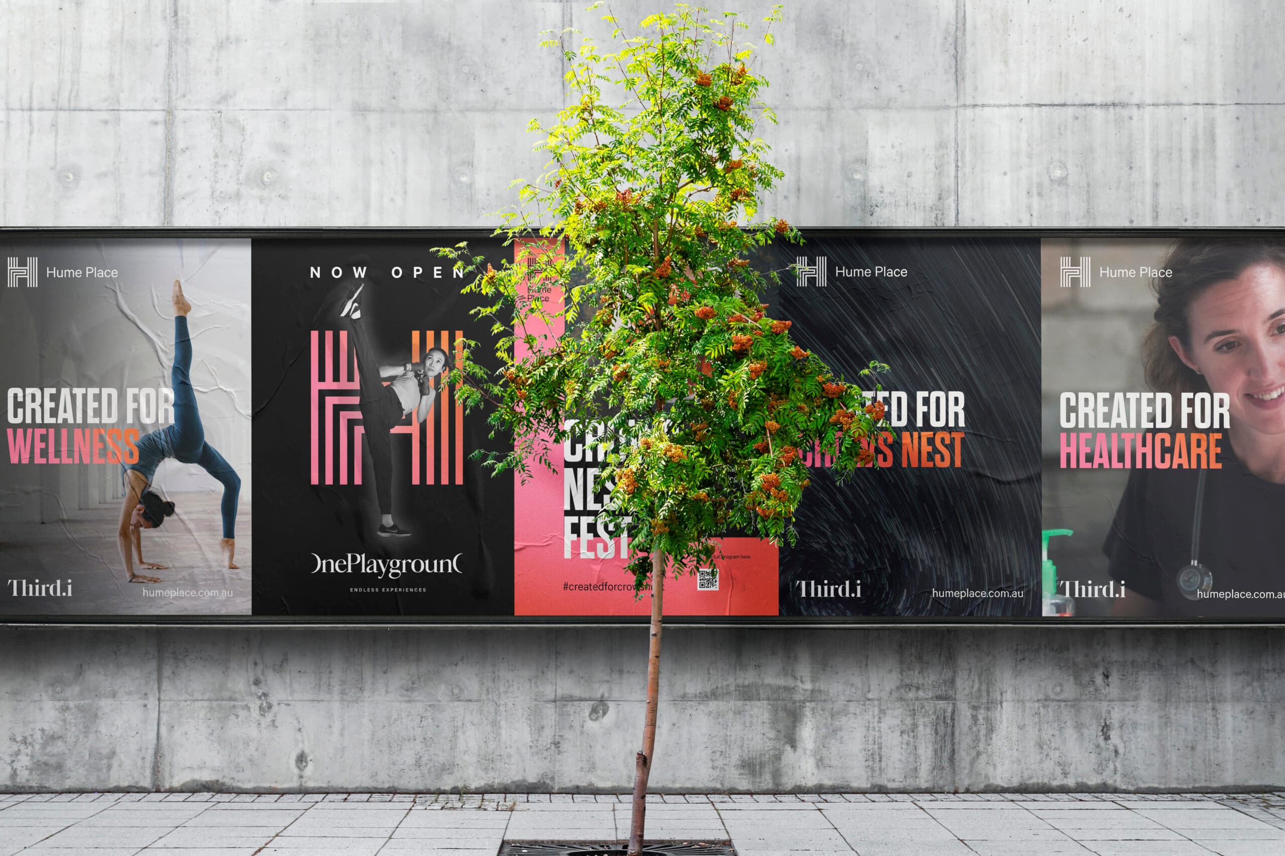 4-Wall Poster Mockup-FLAT